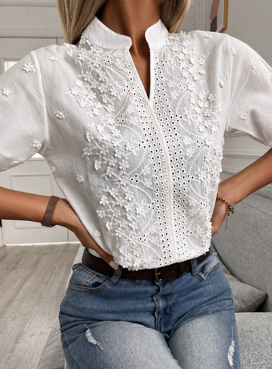 ANDREA - Blusa elegante con escote en V