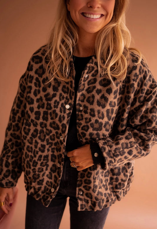 ESTELA - Chaqueta efecto leopardo oversize